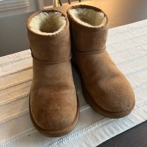 Ugg Classic Mini Boot